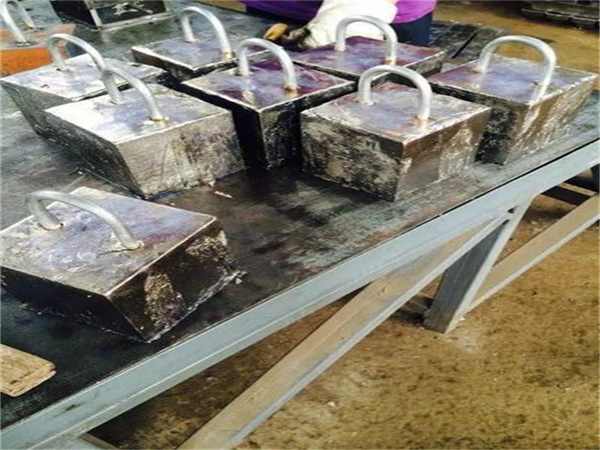 曲靖浇铸异形铅件